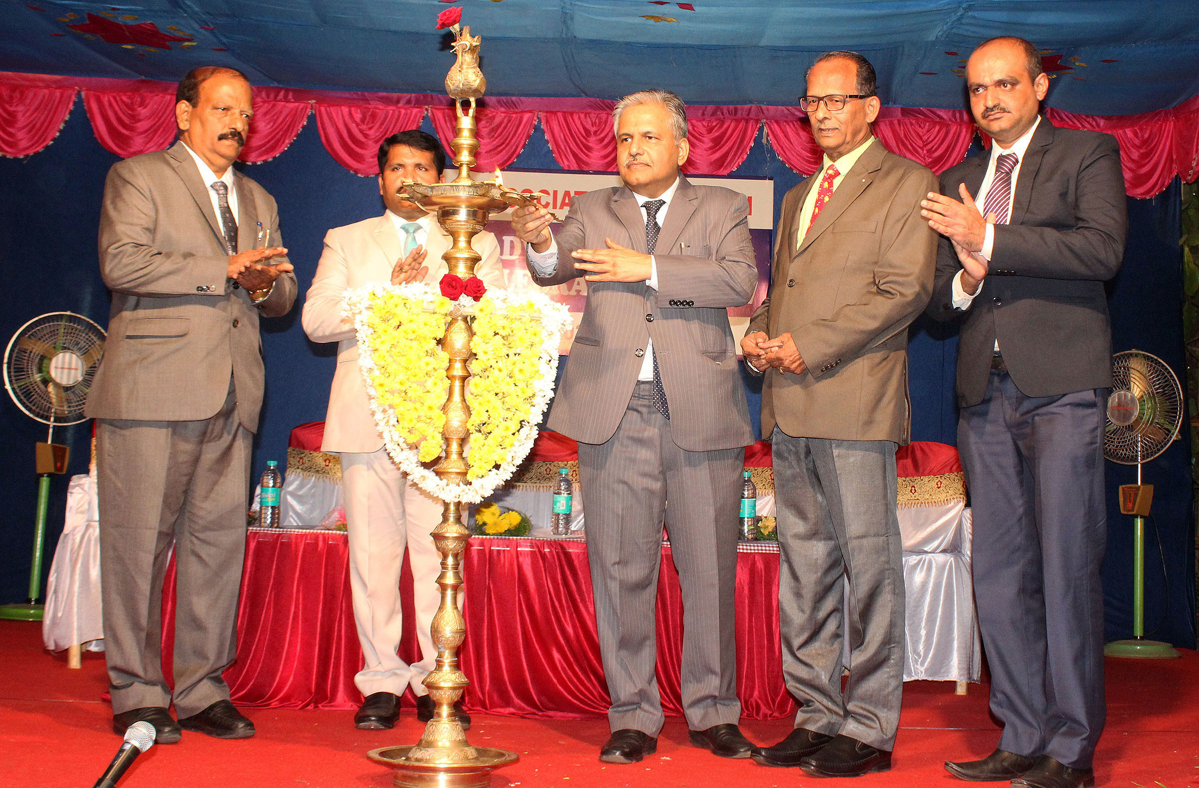 ವಕೀಲ ವೃತ್ತಿಯಲ್ಲಿ ನೈತಿಕತೆ ಮುಖ್ಯ: ನ್ಯಾ.ದಿನೇಶ್ ಕುಮಾರ್